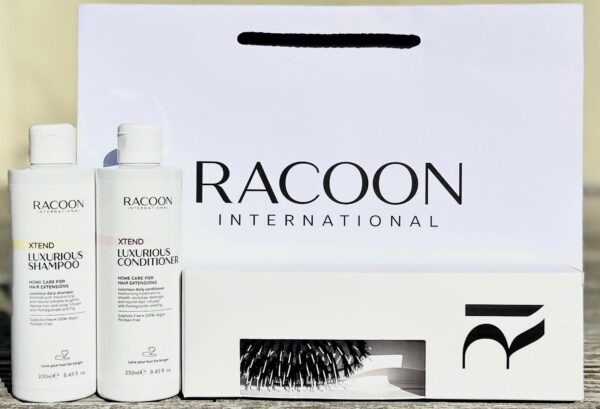 The perfect gift for the hair extension user - Luxurious Shampoo 250ml and Luxurious Conditioner 250ml with the specifically designed Racoon natural bristle brush. Presented in a Racoon International gift bag